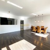 Aviatiei, metrou Aurel Vlaicu, vila P+2E, pod, 5 camere, 3 bai, curte 155 mp